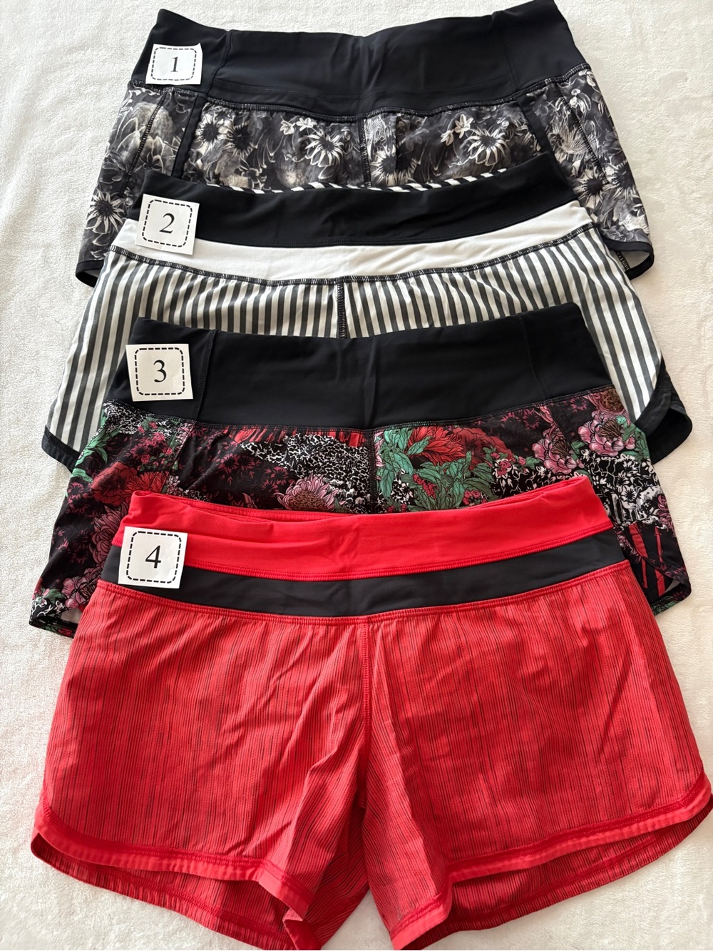 Lululemon speed up shorts. All size 6. Good condition and clean liners.